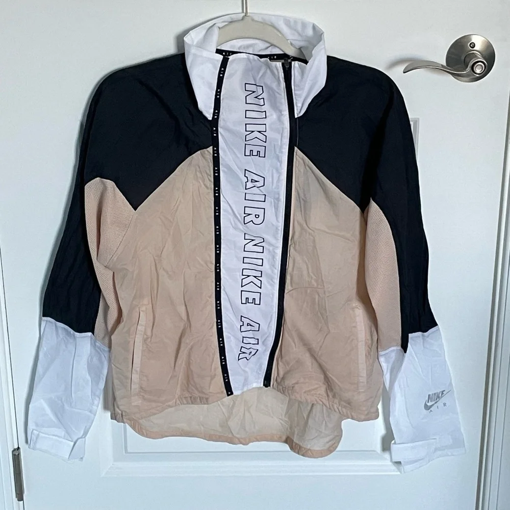 Nike Women's Air Windbreaker Jacket Size Medium 54232